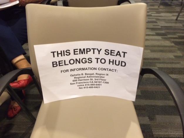 HUD Chair